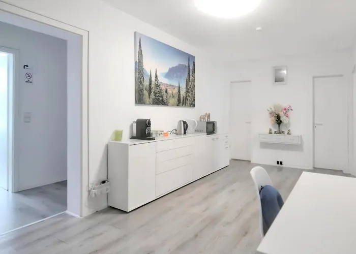 Pensjonat Schoenes Helles Direkt In Frankfurt Nr 301 Frankfurt nad Menem