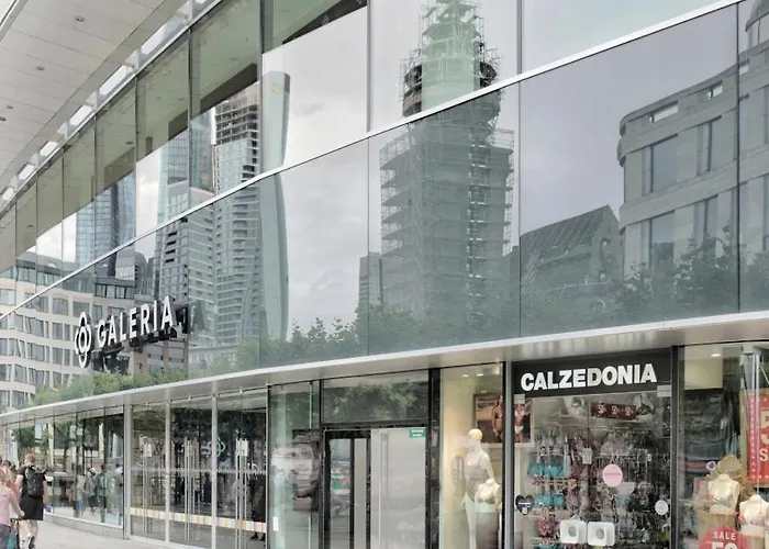 Schoenes Helles Direkt In Frankfurt Nr 301 * Frankfurt nad Menem